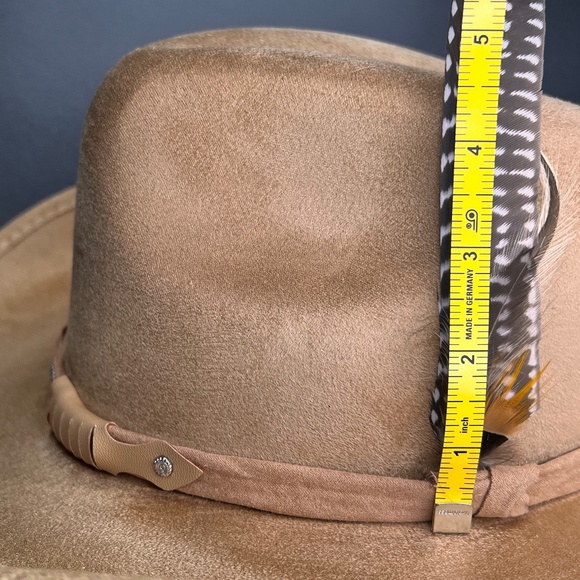 H03 Hat Halcon shape in camel suede color NWOT main image 13